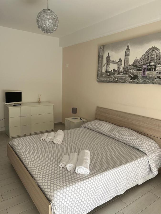 Ferienwohnung La Dimora Di Enea Brindisi Exterior foto